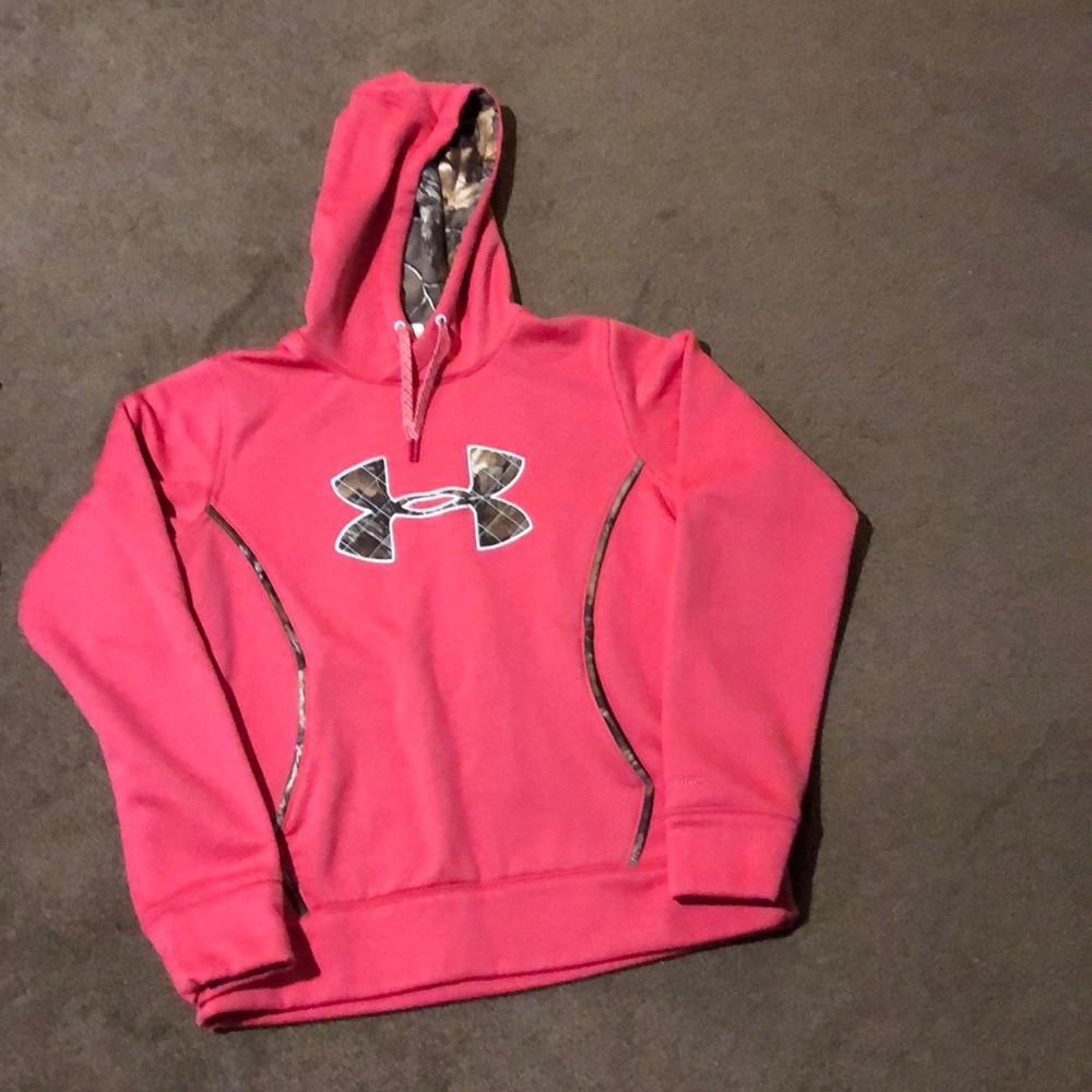 Under armour sweatshirt